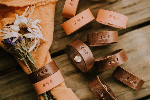 Leather Napkin Rings / Leather Napkin Tie / Leather Napkin Ring For Wedding / Leather Napkin Ring... | Etsy (US)