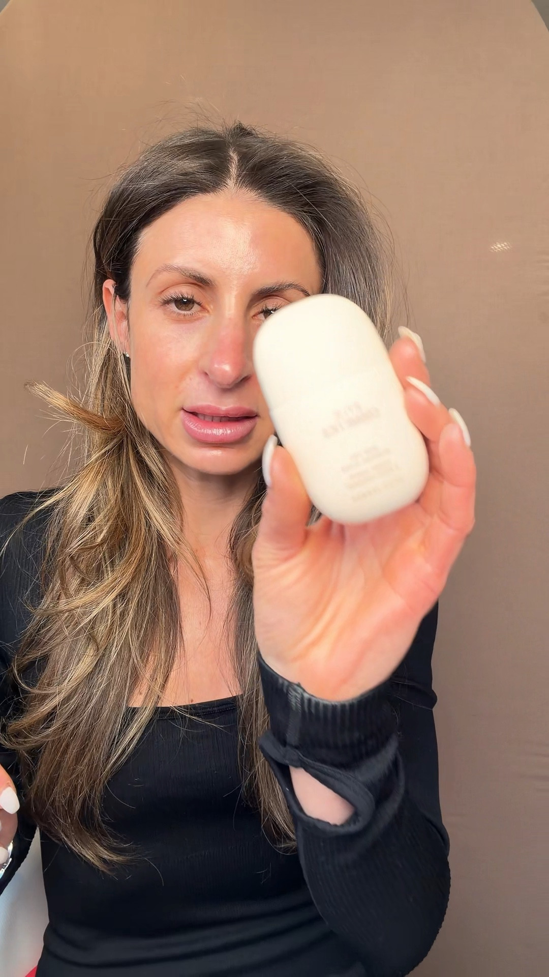 This Kylie cosmetics skin tint from Ulta is one of my favorites, especially for my dry skin! It makes my skin look flawless and gives that glow without feeling heavy. Every time I wear this I am more obsessed with how it looks 💕❤️ 

#kylieskintint #skintints #glowyskin #ulta #makeup

#LTKgrwm #LTKBeauty