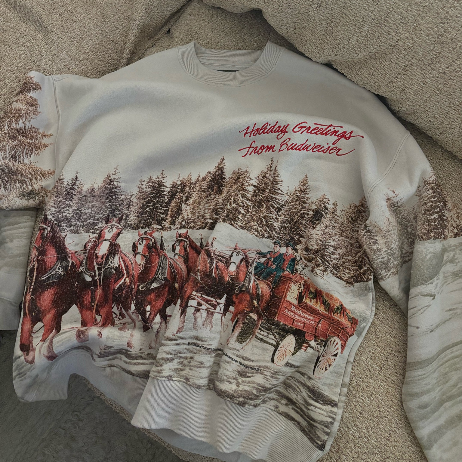 Abercrombie just released their holiday collection and I couldn’t be more excited! I love their sweatshirts and this one is extra cute for winter! 

#LTKHoliday