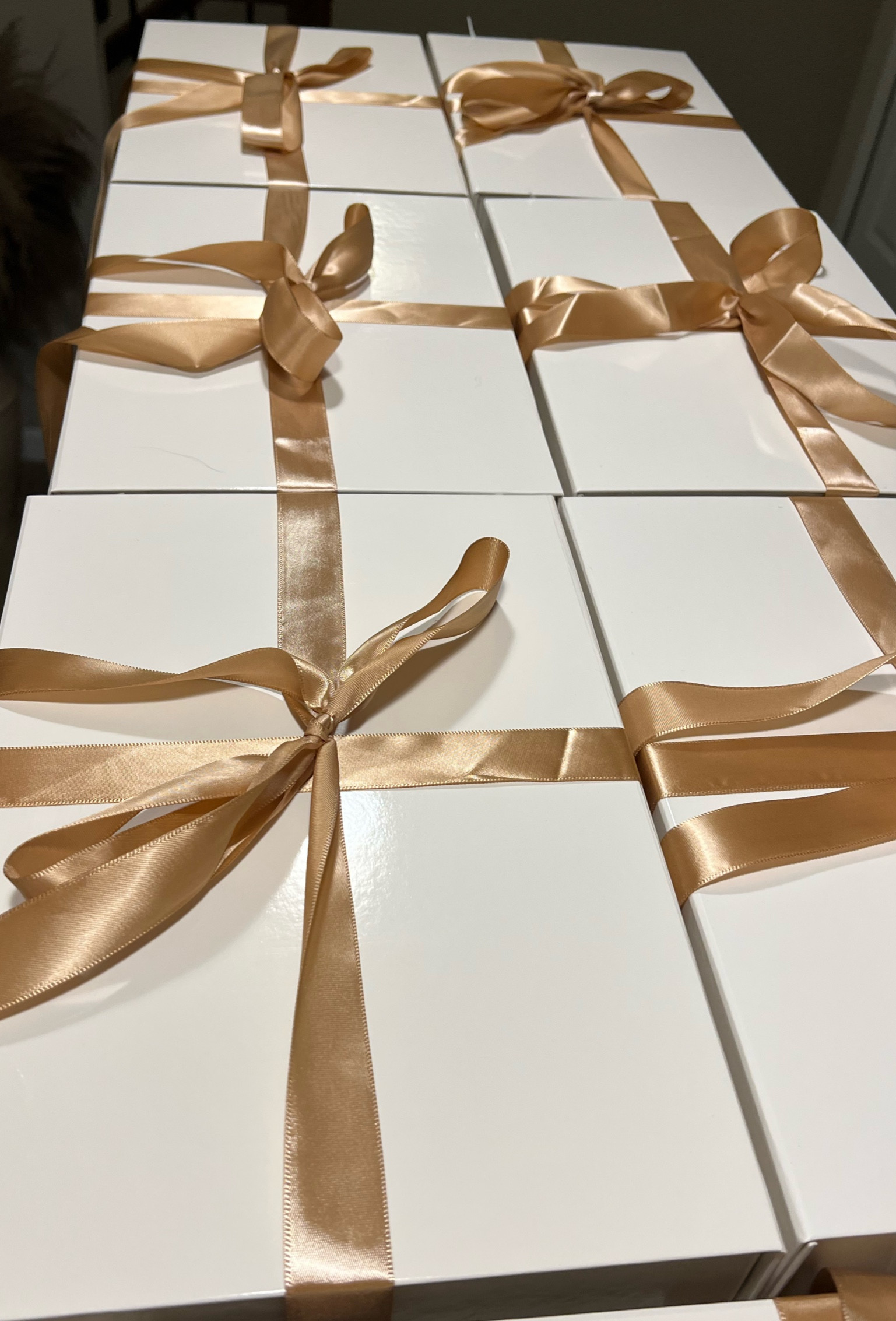 BRIDESMAID PROPOSAL BOXES🍦🤍


#LTKwedding #LTKfindsunder50 #LTKitbag