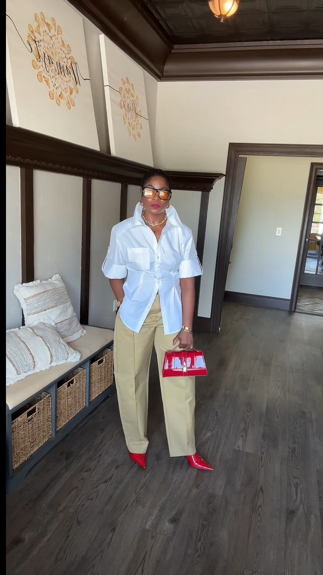 One statement shirt, two ways to style it. 🤍

Look 1: polished + elevated with tailored khaki pants.
Look 2: effortless + casual with cargo denim shorts.

Perfect for work, brunch, weekend plans, vacation days or anywhere you want that put-together look without overthinking your outfit.

✨ white button-down shirt
✨ elevated summer outfit
✨ casual chic style
✨ work-to-weekend outfit
✨ timeless wardrobe staples

If you’re building a wardrobe with pieces you can actually rewear, this is the kind of find to save.

🛍️ Tap to shop the exact pieces on LTK.
📌 Save this for your next outfit idea.
🤍 Follow for more elevated, timeless style finds.


Which look are you wearing—1 or 2? 👇 Tap to shop both on LTK.

#LTKxMadewell #LTKootd #LTKWorkwear