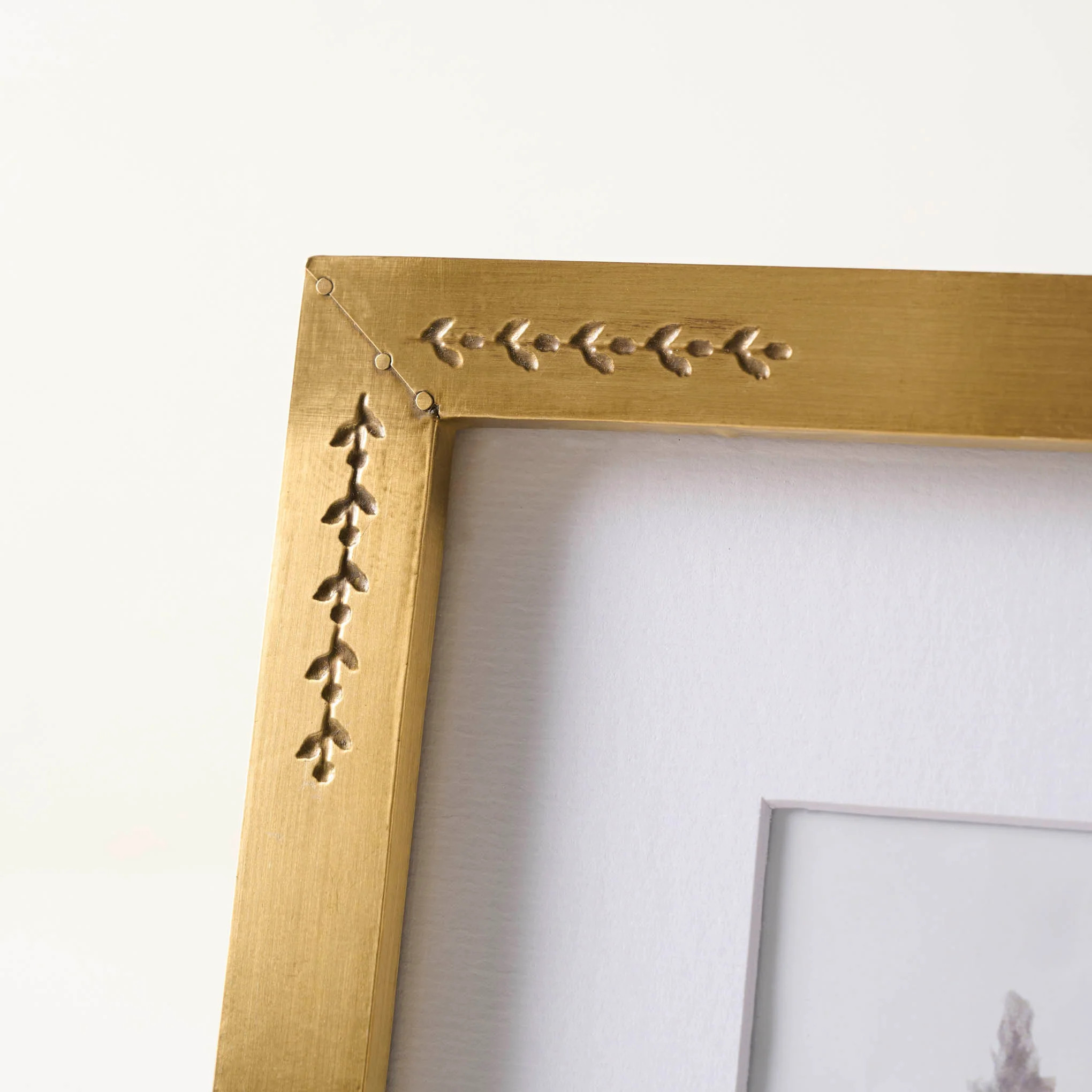 Floral Antique Brass Photo Frame | Magnolia