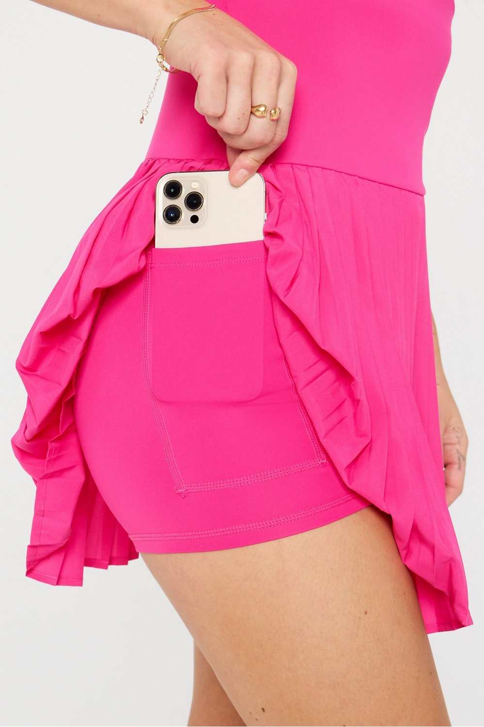 Hot Shot Pleated Dress Classic Mini | Fabletics