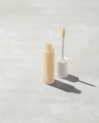 Fenty Beauty by Rihanna Pro Filt’r Instant Retouch Longwear Liquid Concealer 105 | Amazon (US)