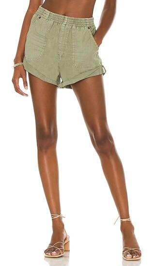 Hunters Elasticated Boyfriend Shorts in Super Khaki | Revolve Clothing (Global)