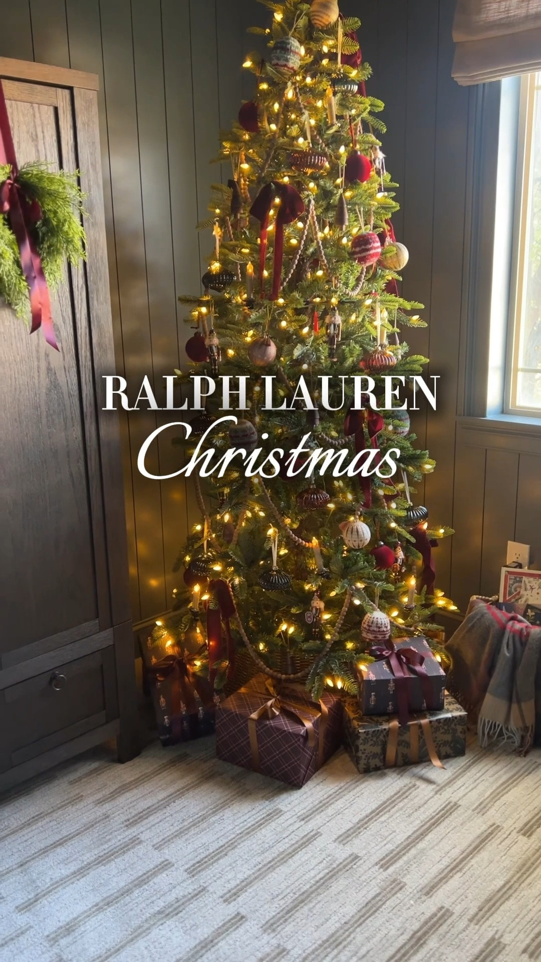 Ralph Lauren Christmas bedroom 

#LTKFindsUnder100 #LTKSeasonal #LTKHoliday