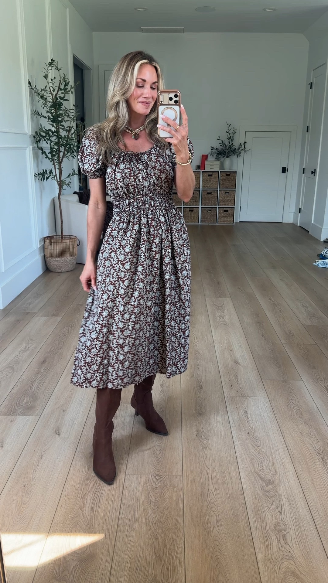 the prettiest brown + blue midi dress! this would be perfect for family photos!

#LTKmomlife #LTKSeasonal #LTKPetite