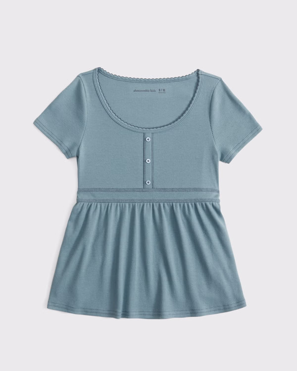 girls short-sleeve babydoll top | girls summer sale: up to 50% off select styles | Abercrombie.co... | Abercrombie & Fitch (US)