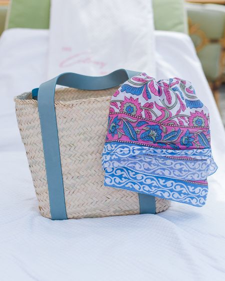 Love this raffia tote 

#LTKstyletip #LTKSeasonal #LTKtravel