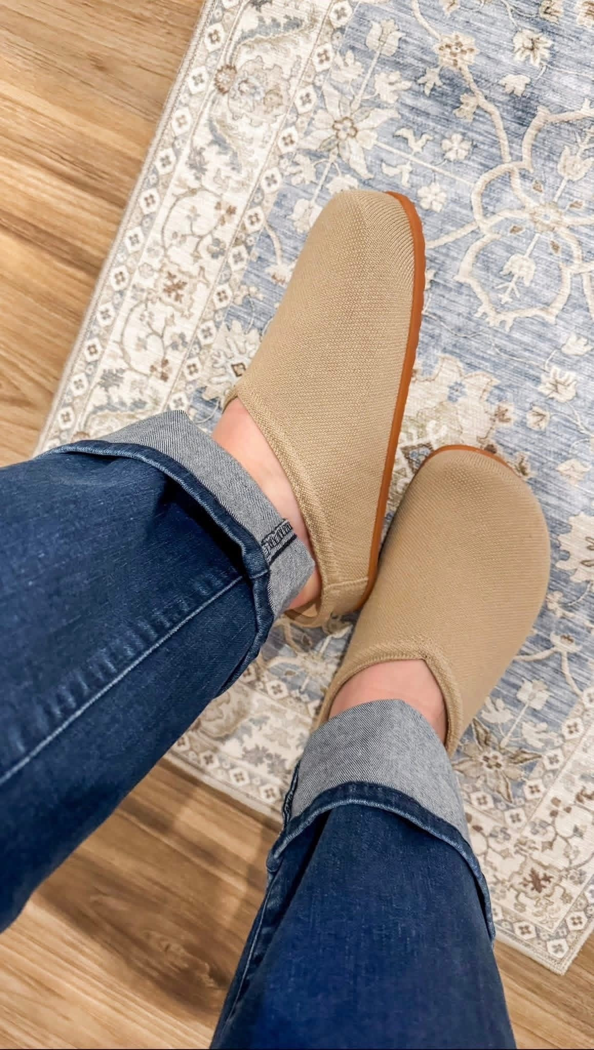 The best clogs are 25% off! #mdwsale #memorialday

#LTKSaleAlert #LTKgrwm #LTKootd