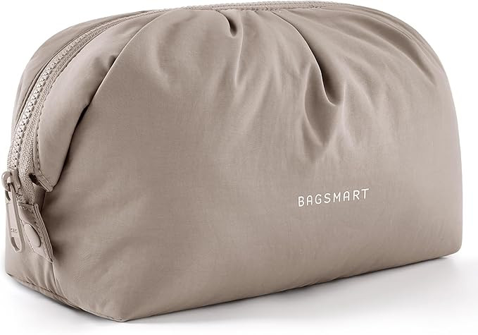 BAGSMART Makeup Bag Travel Makeup Bag, Cute Make Up Bag, Large Capacity Cosmetic Bags for Women, ... | Amazon (US)