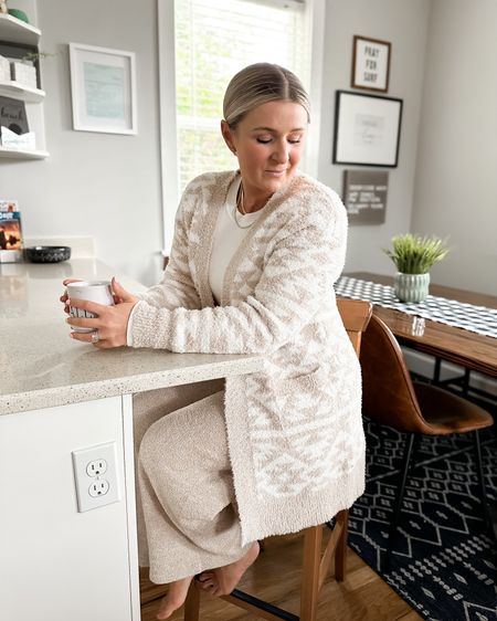 Slow mornings at the coast are a dream. Especially in this ultra cozy cardigan from Walmart. It’s so affordable and feels just like a more expensive brand. 

#LTKfindsunder50 #LTKstyletip #LTKSeasonal