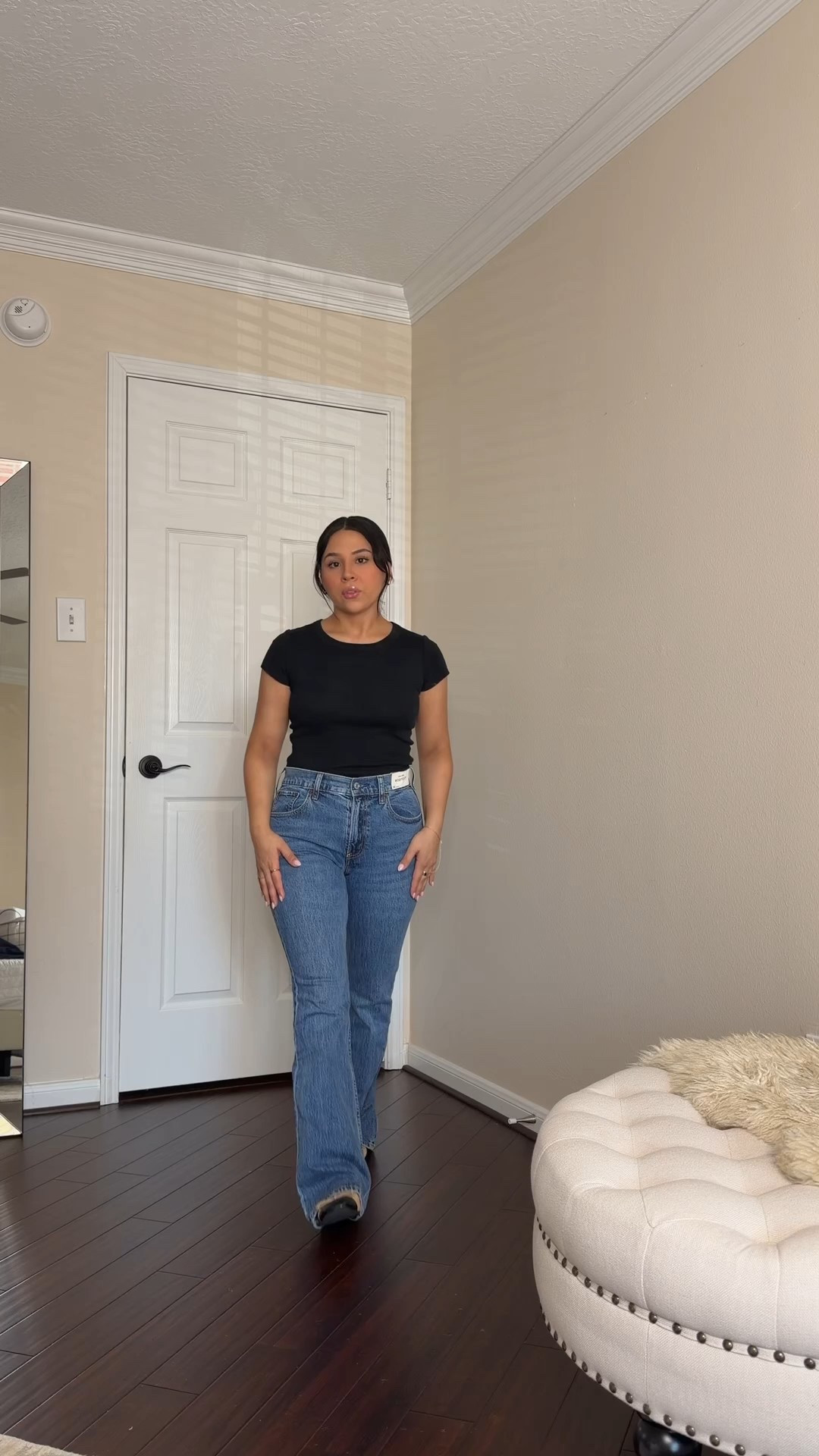 Abercrombie up to 40% off everything no code needed 
Bootleg jeans
Medium wash: 26 short 
Dark wash: 27 short 
Wool blend jacket: xs 
Beige jacket: xs 

#LTKFindsUnder100 #LTKSaleAlert #LTKHoliday