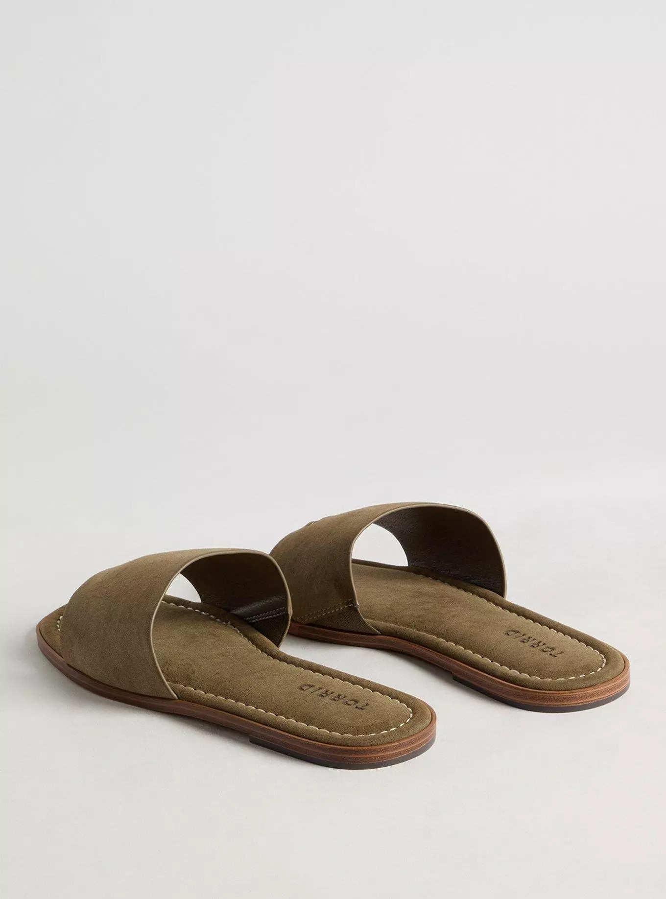 Single Band Slide (WW) | Torrid (US & Canada)