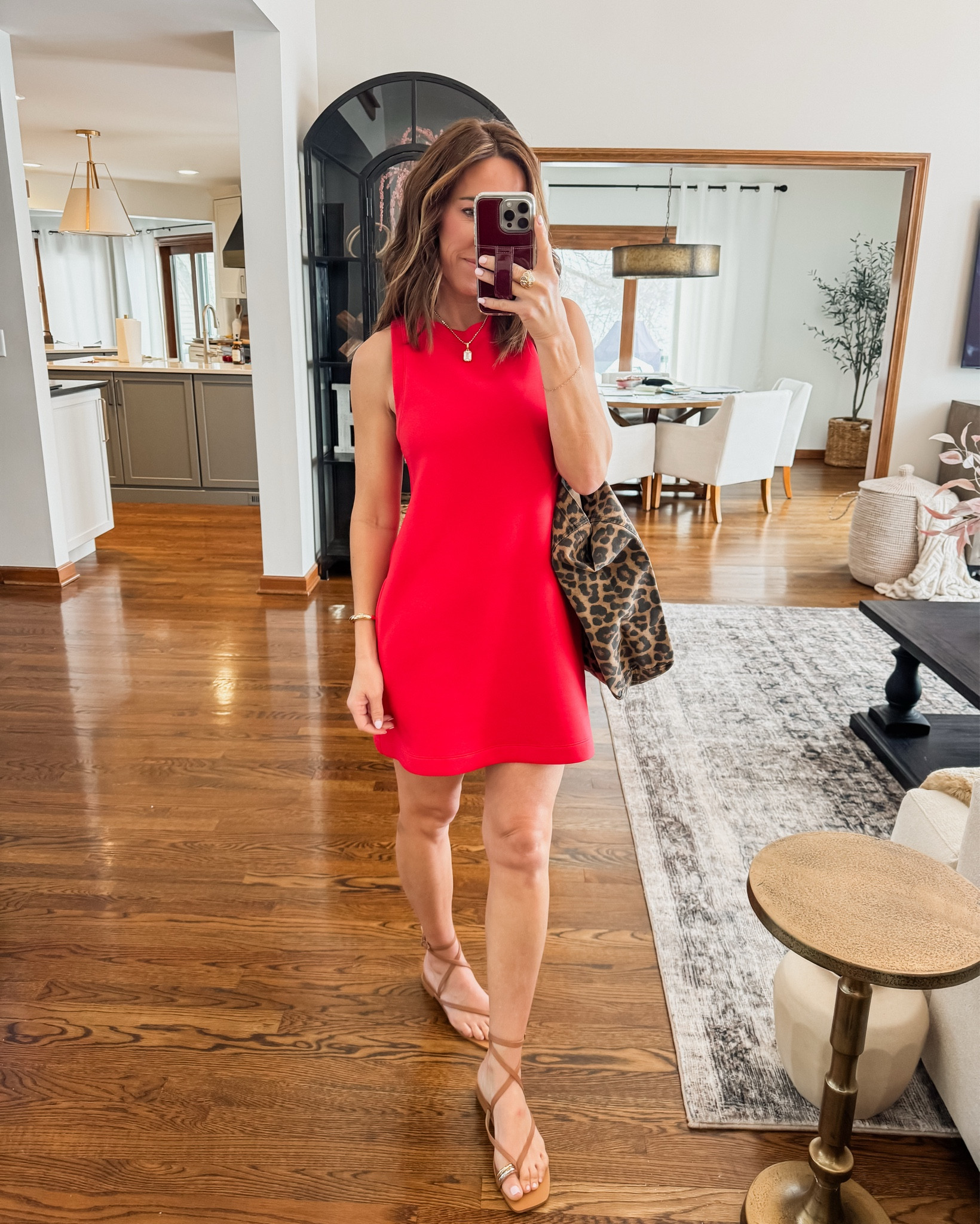 Must have dress 
Doesn’t wrinkle. XS 

#LTKValentine #LTKgrwm #LTKSeasonal