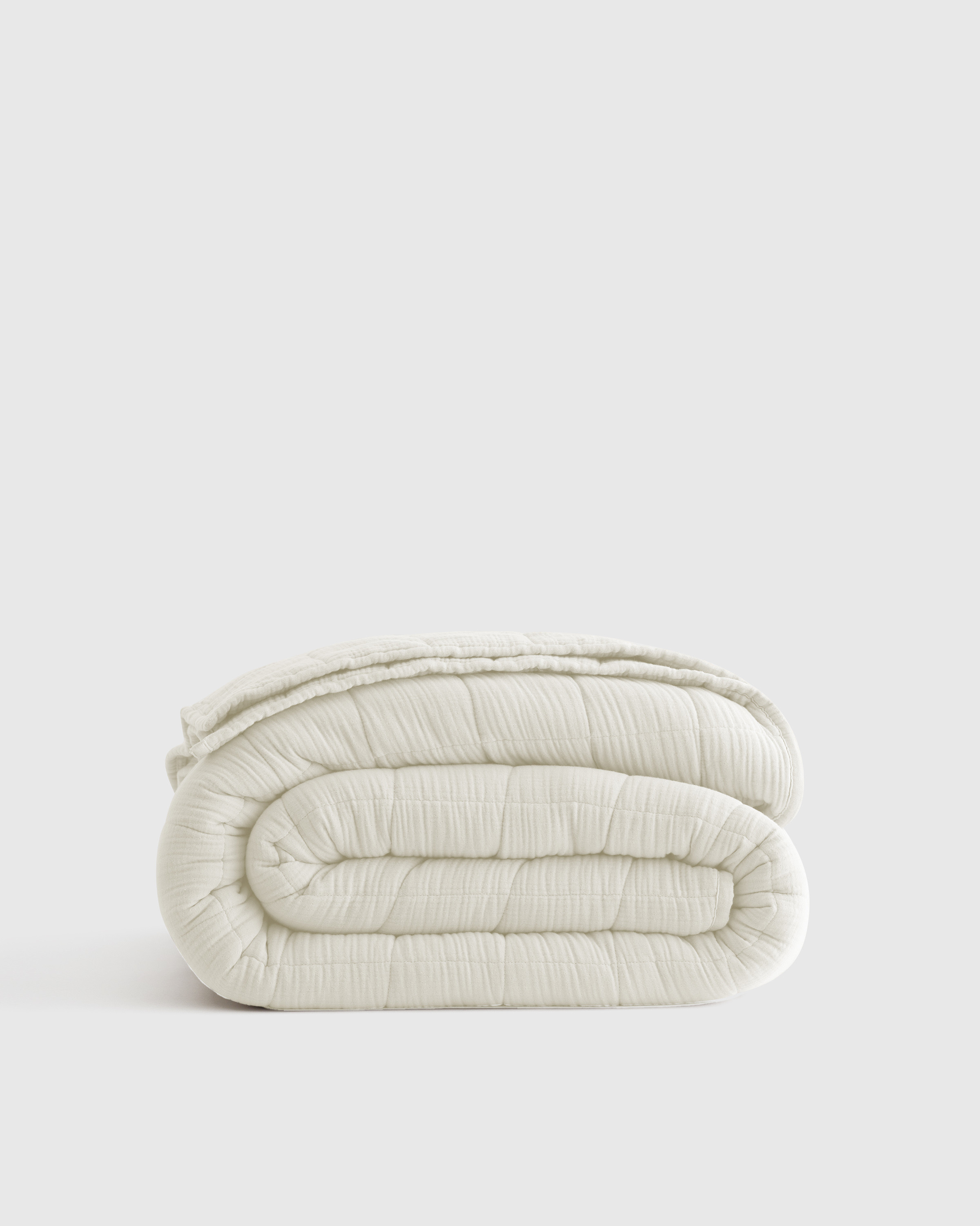 Quince | Organic Airy Gauze Box Quilt in Ivory, Size Twin, Cotton | Quince