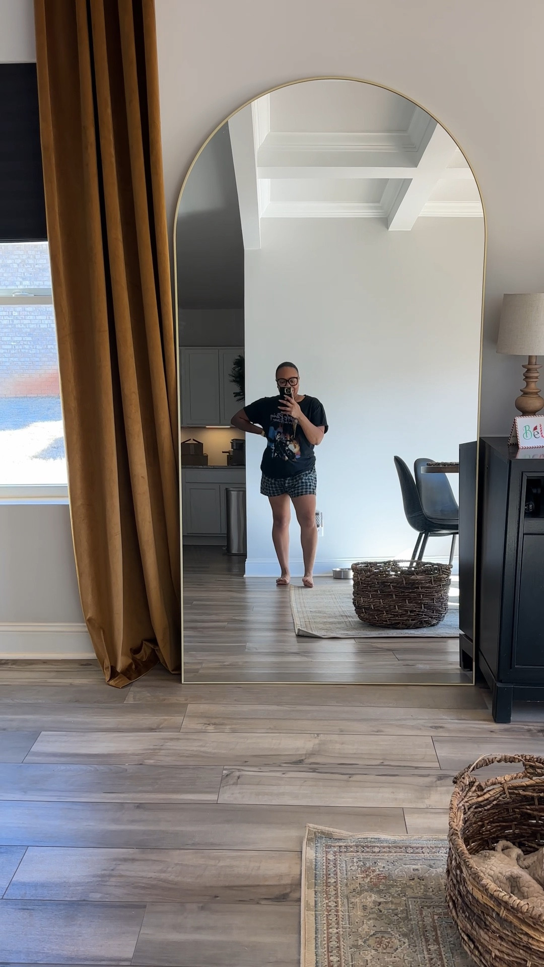 Oversized floor length mirror 🪞 

#LTKHome