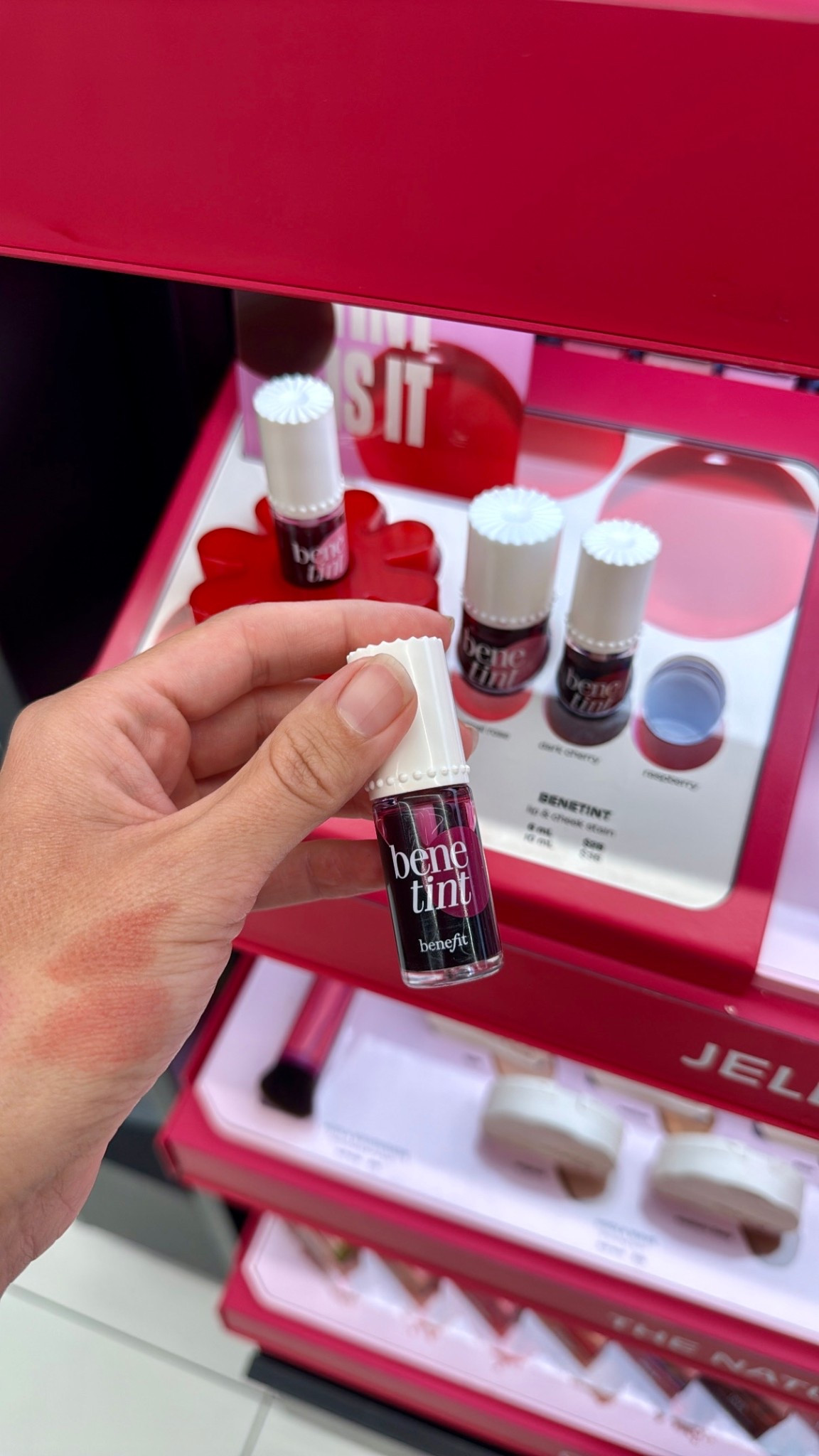 my favorite lip: benetint + chapstick.

raspberry is the perfect shade for fall!

#LTKBeauty