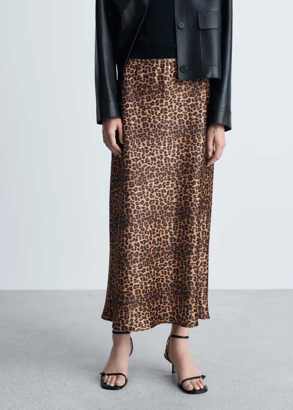 Leopard-print satin skirt | MANGO (US)