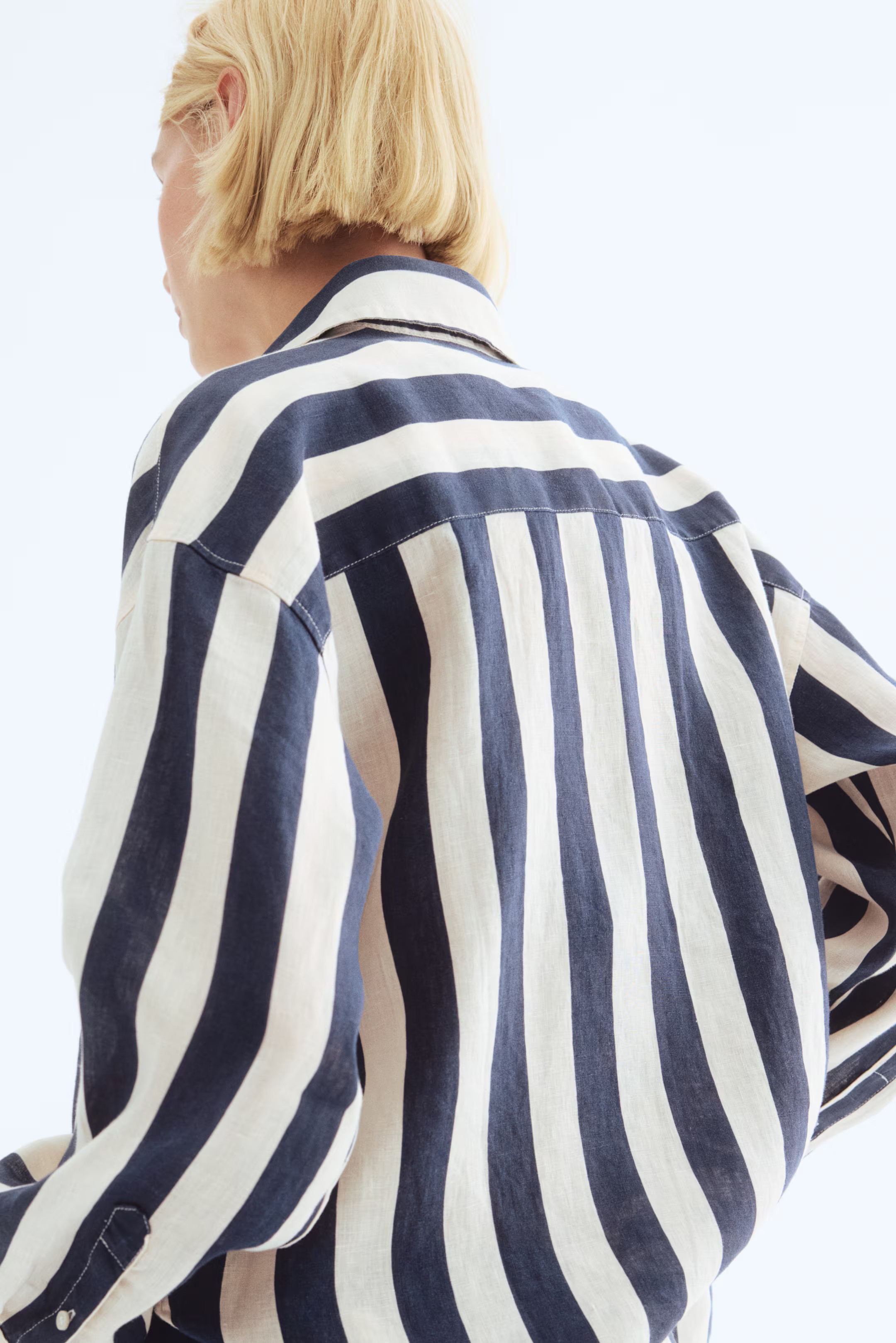 Oversized Linen Shirt | H&M (US + CA)