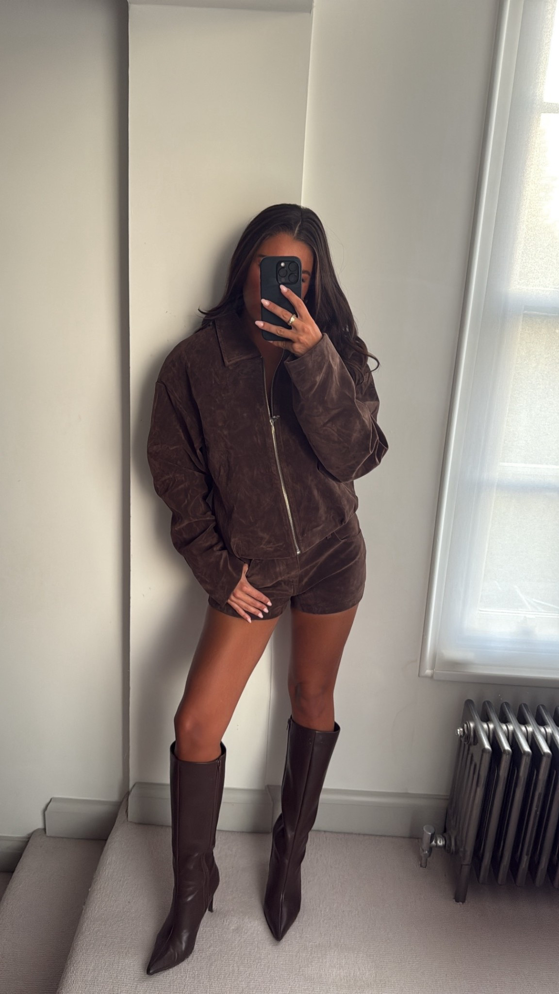 chocolate brown outfit, autumn outfit, faux suede jacket and shorts

#LTKautumn #LTKdatenight #LTKuk