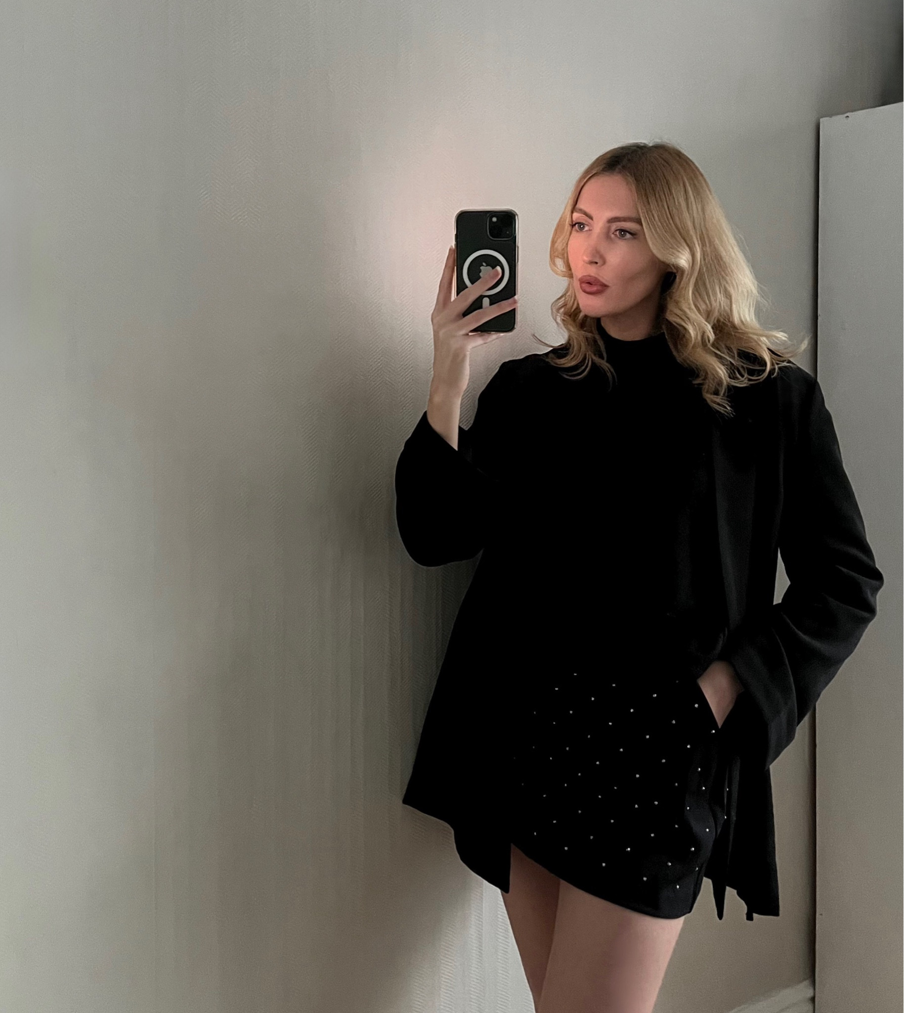 Wearing a size small in this asos studded mini skirt. True to size. Similar blazer linked below and currently 20% for Black Friday 

#LTKCyberWeek #LTKpartywear #LTKuk