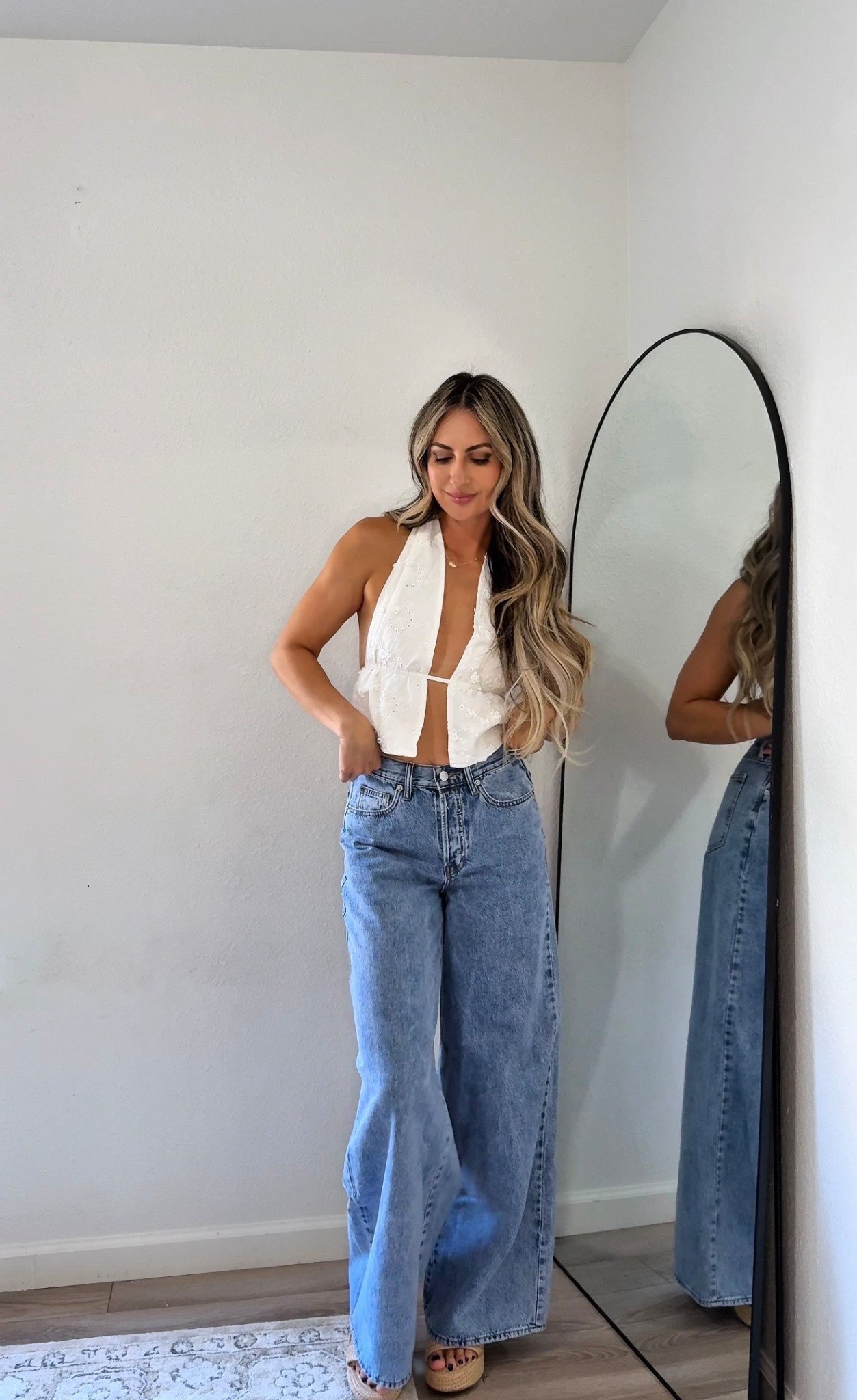 Vacation ootd,

Soring outfit. He’s a sad bd cute top, chic outfit, wide leg jeans 

#LTKdayinmylife #LTKootd #LTKgrwm