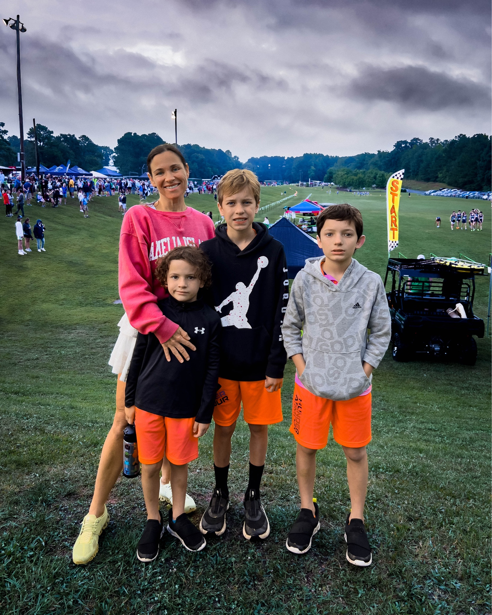 AK’s XC fans

In retrospect a white skirt was definitely a debatable choice for viewing this course, but I wasn’t running what turned out to be a mudder, sooooo NBD🤪

#LTKfamily #LTKSeasonal #LTKfit