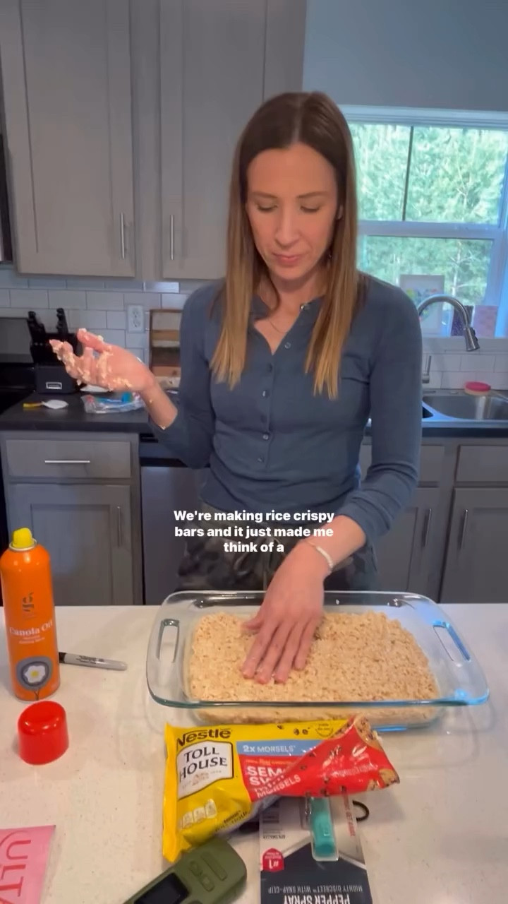 Baking hack of the day! 👩🏻‍🍳🧁

#baking #hack #mom #fyp #singlemomlife