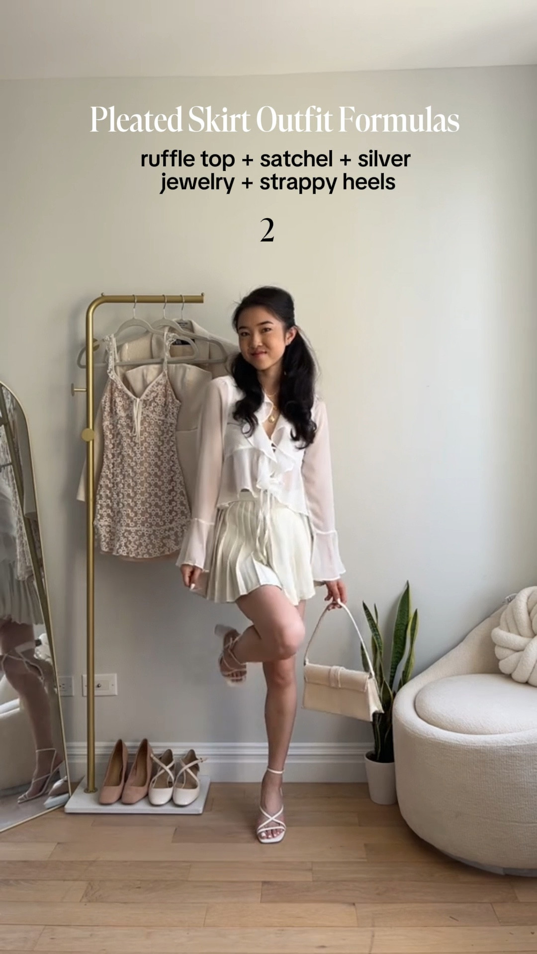 Pleated skirts are a spring classic 🌸😊

#LTKStyleTip #LTKSeasonal #LTKFindsUnder100