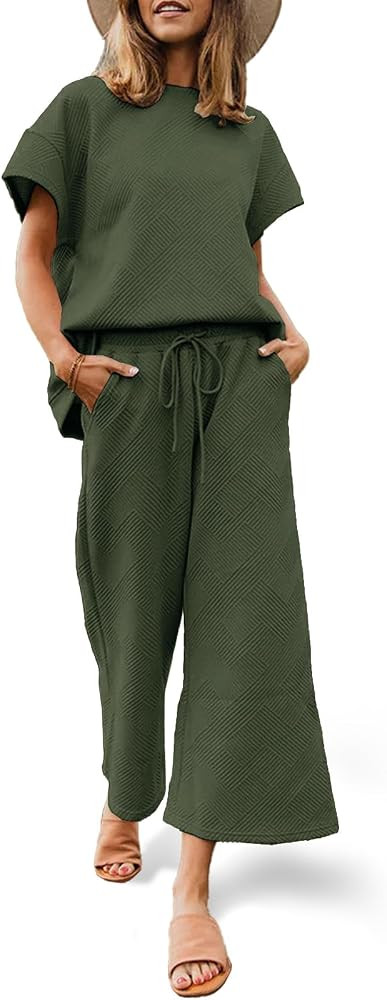 Fazortev Womens 2 Piece Outfits Sweatsuit Short Sleeve Tops and Drawstring Waist Cropped Wide Leg... | Amazon (US)