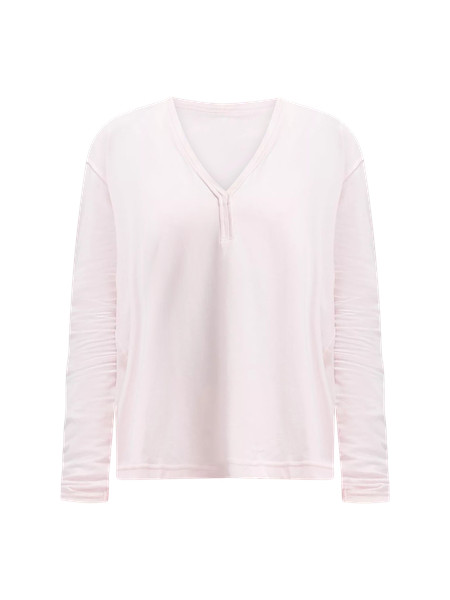 Back In Action V-Neck Long-Sleeve Shirt | Women's Long Sleeve Shirts | lululemon | Lululemon (US)
