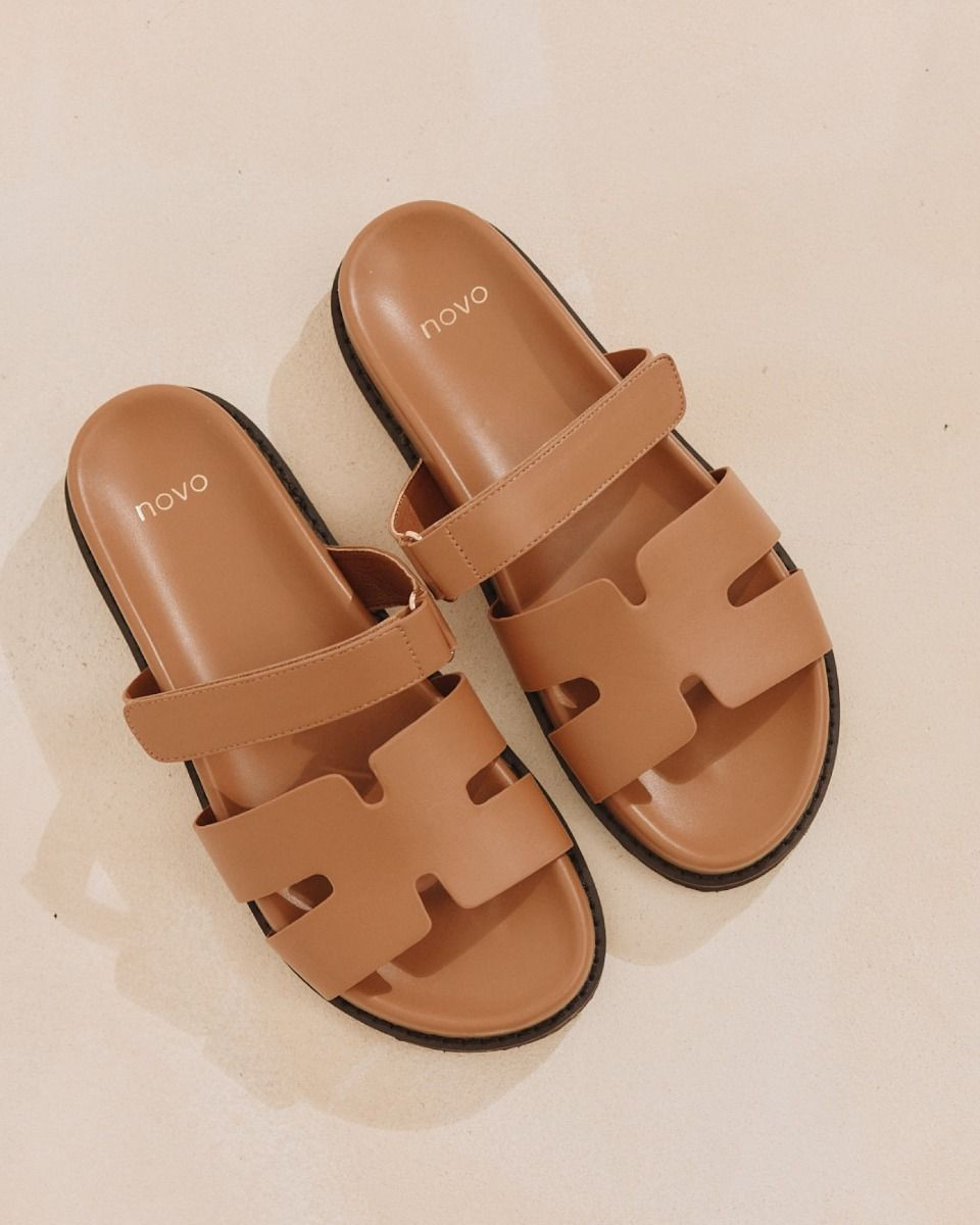SLOTHY CARAMEL Sandals | Novo Shoes