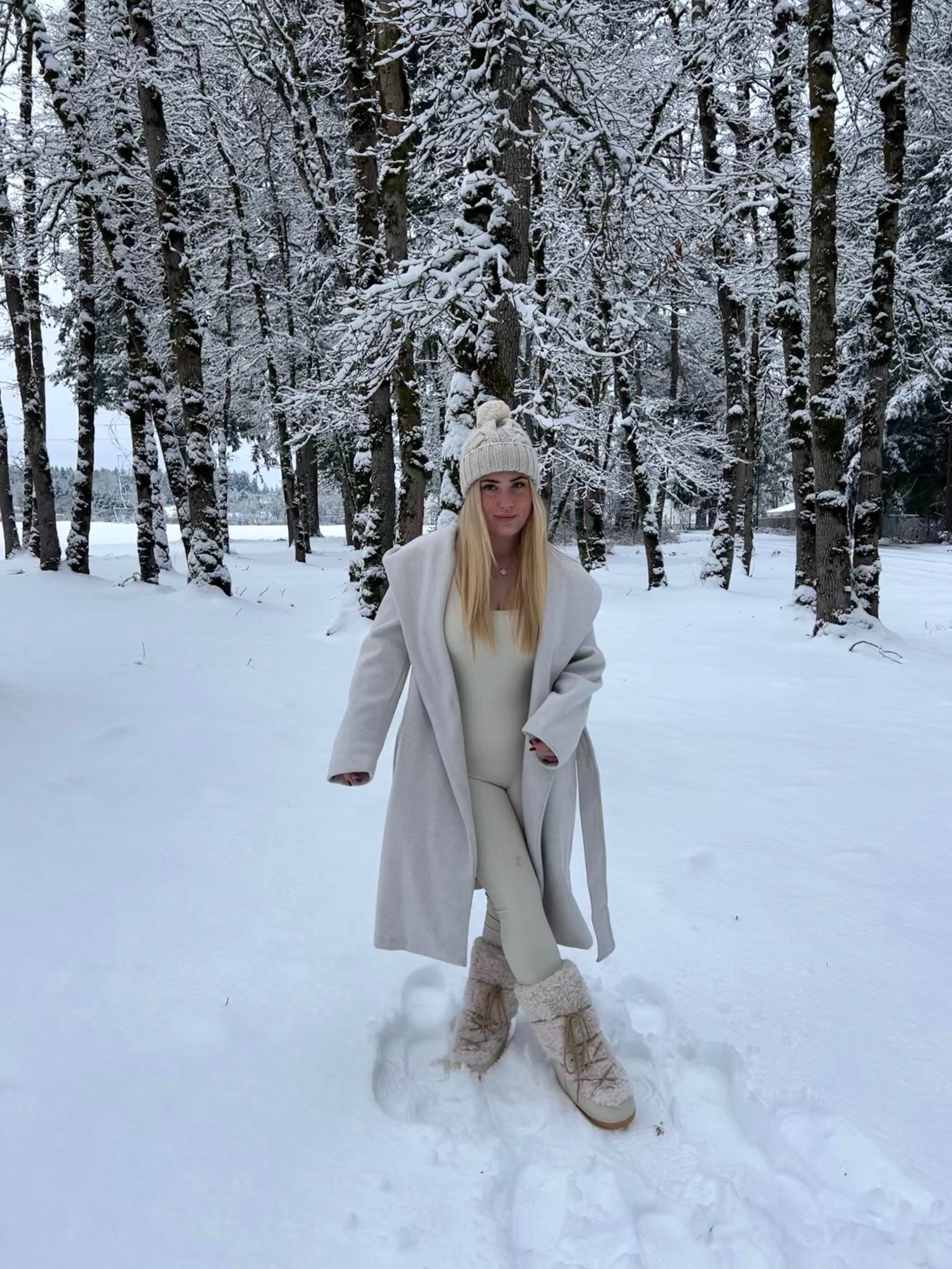 Last Winters Snowy Day Outfit ☃️🌨️🤍 

#LTKStyleTip #LTKHoliday #LTKootd