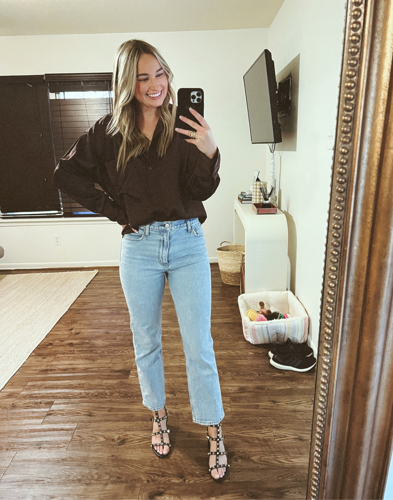 Took new headshots for work! Absolutely LOVE this oversized Abercrombie silk shirt. So comfy and chic! #abercrombie #abercrombiesale #abercrombiejeans #workwear

#LTKworkwear #LTKstyletip #LTKSale