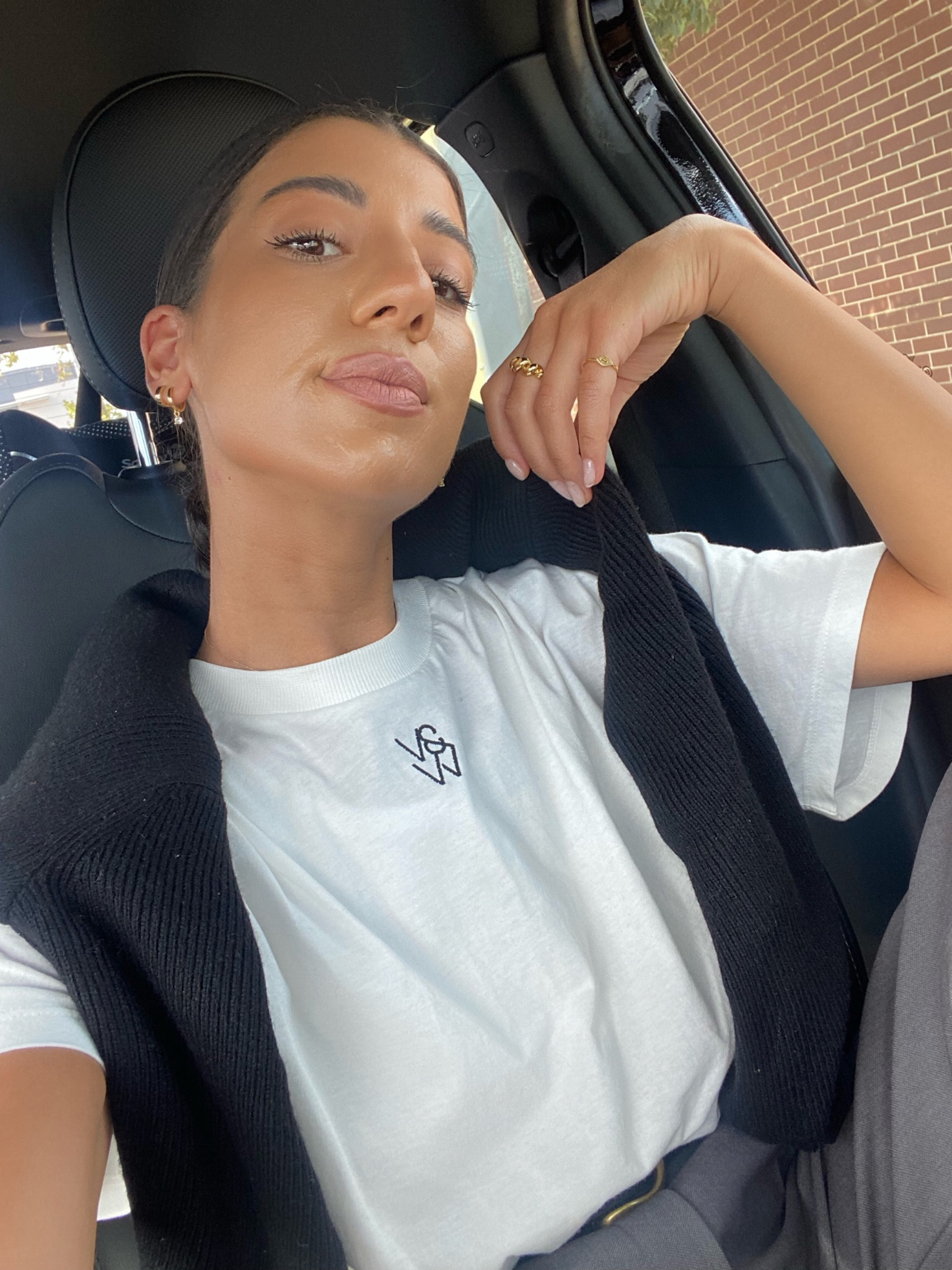 V&W tee ~ my go-to white tee! Not your average tee though! 

#LTKaustralia #LTKFind #LTKstyletip