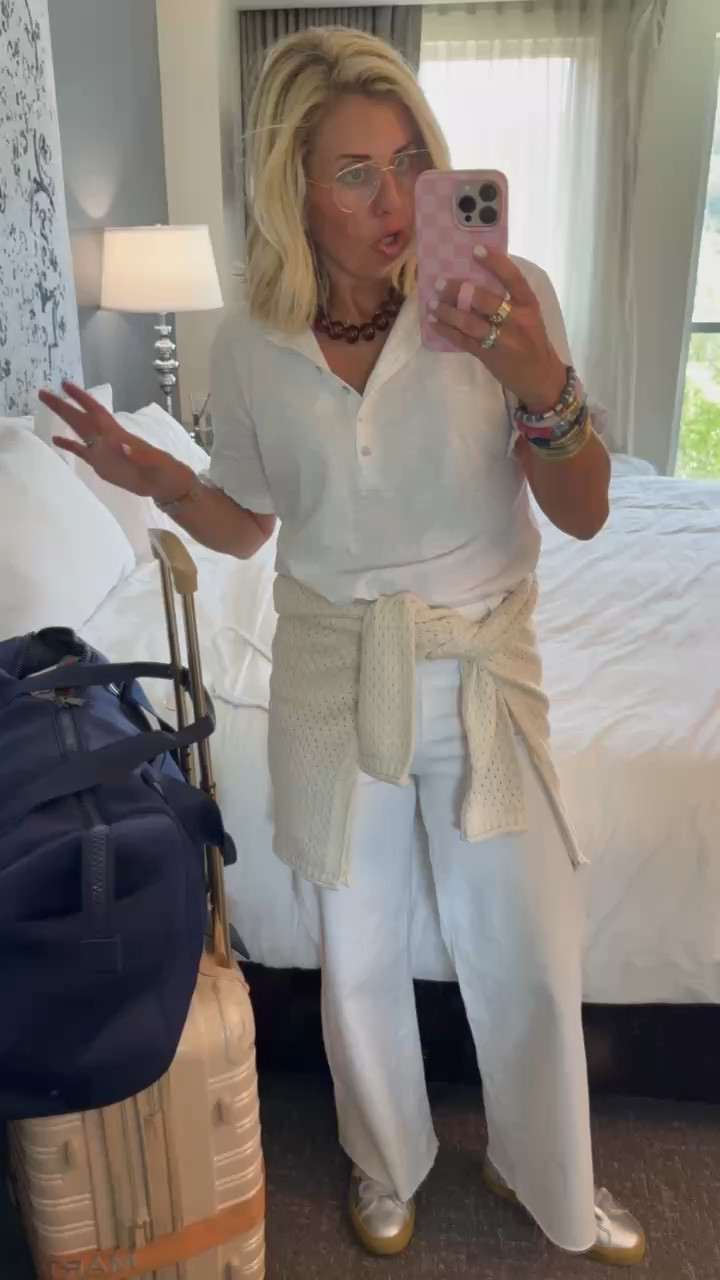 I’m off to the airport in my brand new shirt I just bought from @MERSEA! Paired it with my go-to white jeans & this amazing Catalina sweater. 
Top - small
Jeans - 0 (size down)
Sweater - o/s 
Sneakers - 8 tts 

 *Use my code Catherine20 at A+B
 *Use code Mixandmatchmadness at Loopy

#LTKdayinmylife #LTKmomlife #LTKTravel