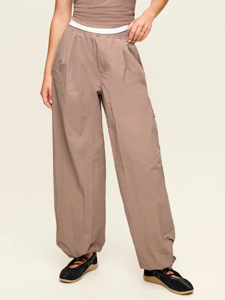 Mid-Rise Woven Utility Pants | Old Navy (US)