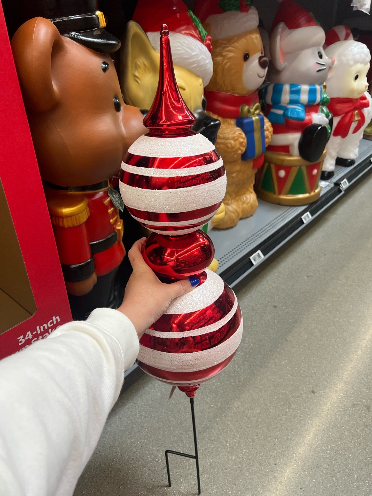 34 inch red Christmas ornament yard stakes

#LTKstorytime #LTKSeasonal #LTKHome