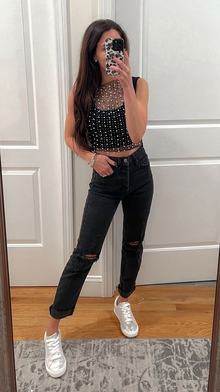 Morgan wallen concert outfit ; country concert outfit ; summer concert outfit ; black pearl top ; black jeans ; inspired dolce vita zina sneakers ; date night outfit ; festival look 

#LTKSeasonal #LTKStyleTip #LTKFindsUnder50