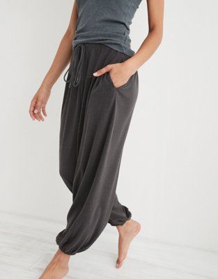 Aerie Oversized Jogger | American Eagle Outfitters (US & CA)