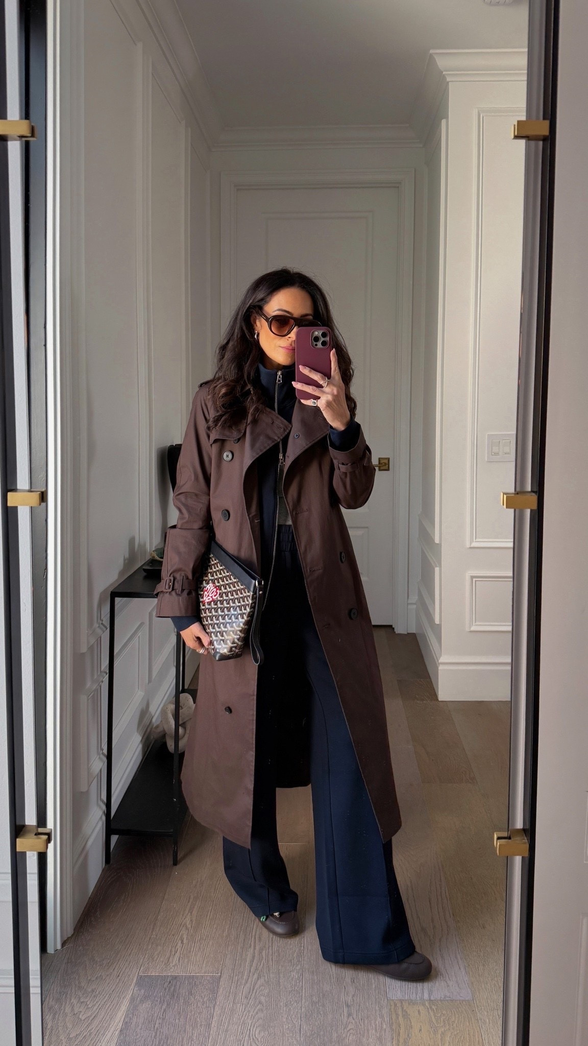 Gorgeous trench at a fantastic price! Comes in 4 colors! 


Trench, fall fashion