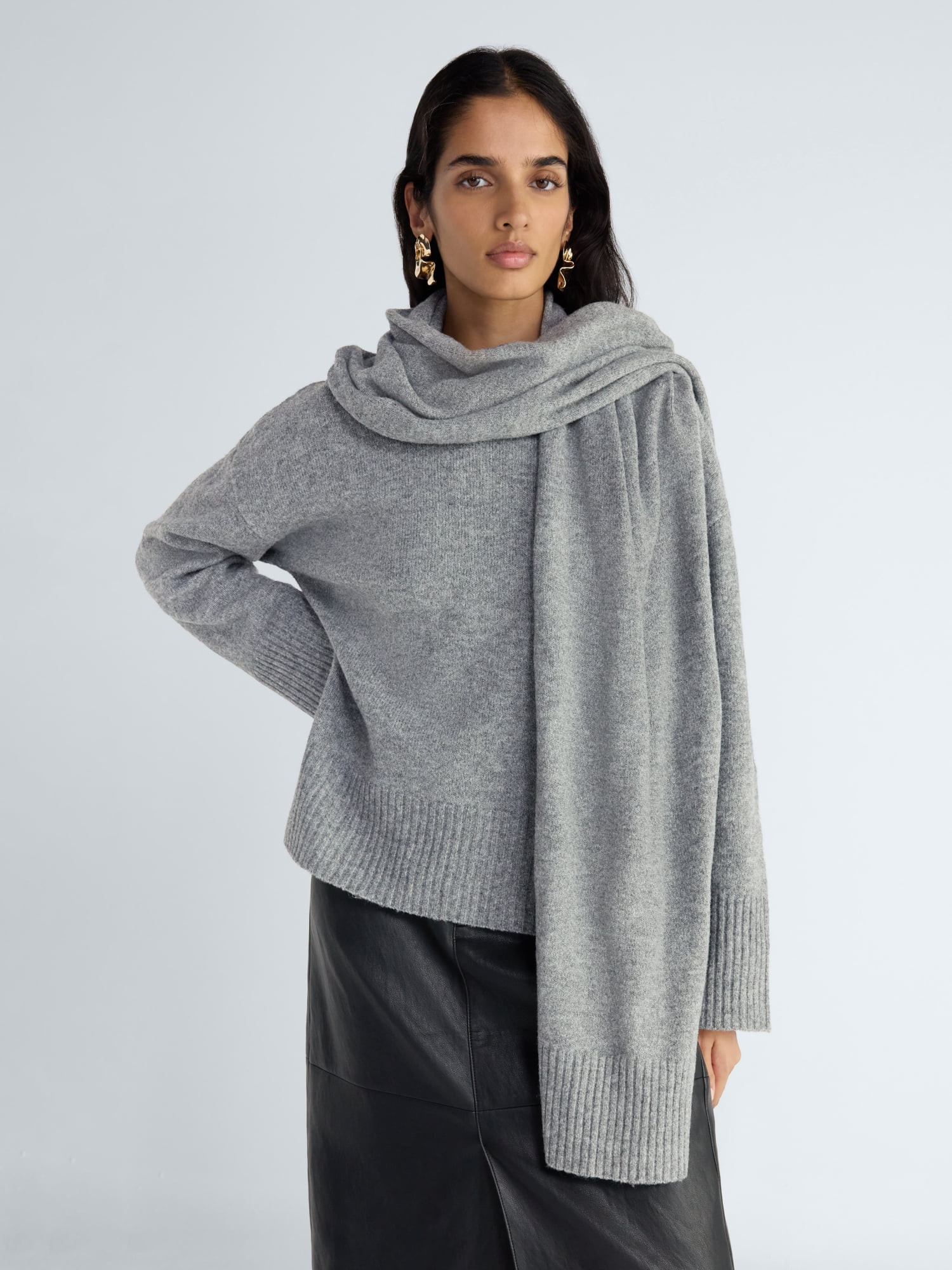 Scoop Women’s and Women’s Plus Sweater and Scarf Set (Detachable), Sizes XS-4X | Walmart (US)