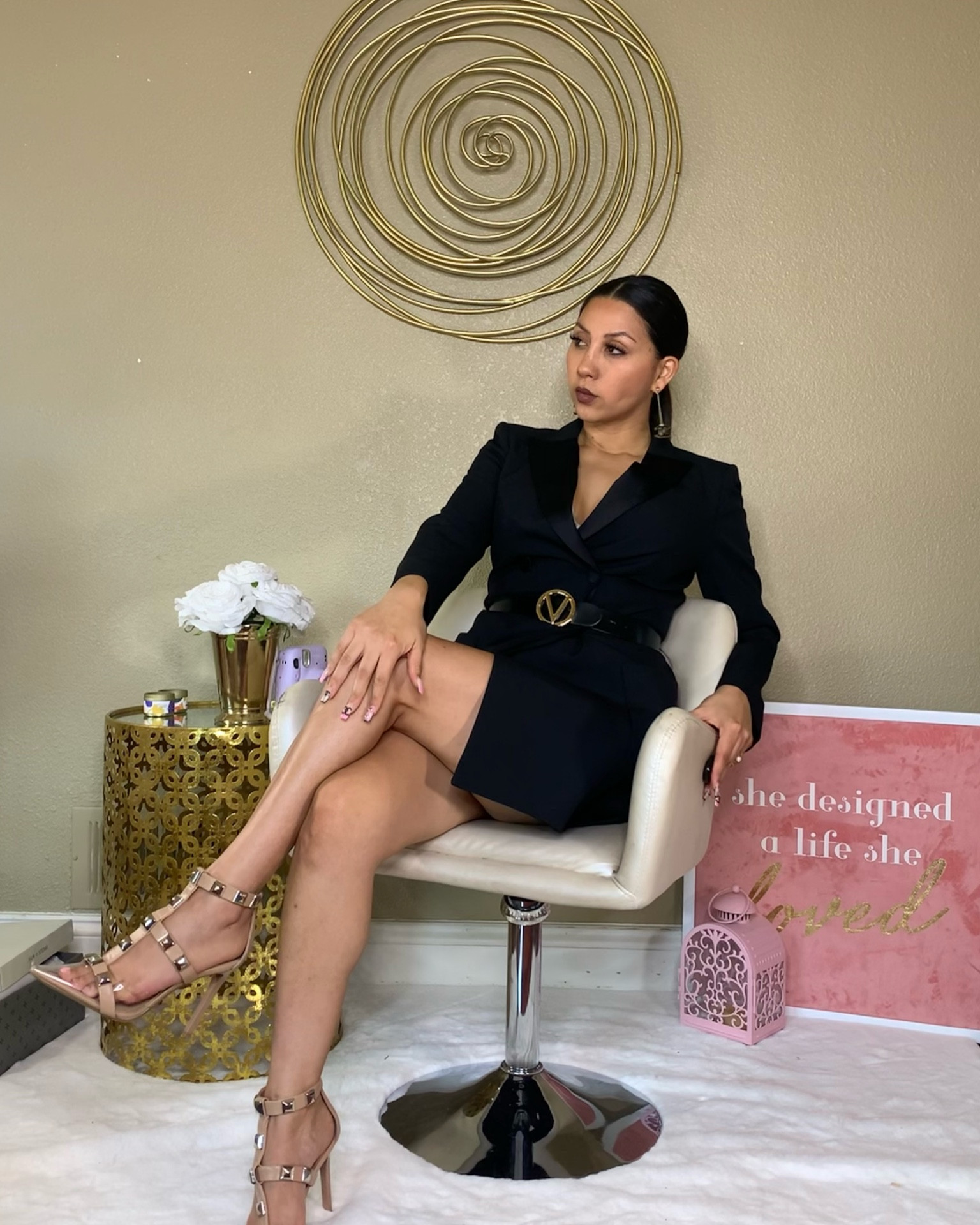 Loving this blazer dress 🤗😊. Adding a Valentino belt to upgrade the look. 

#LTKGiftGuide 

#LTKstyletip #LTKbeauty
