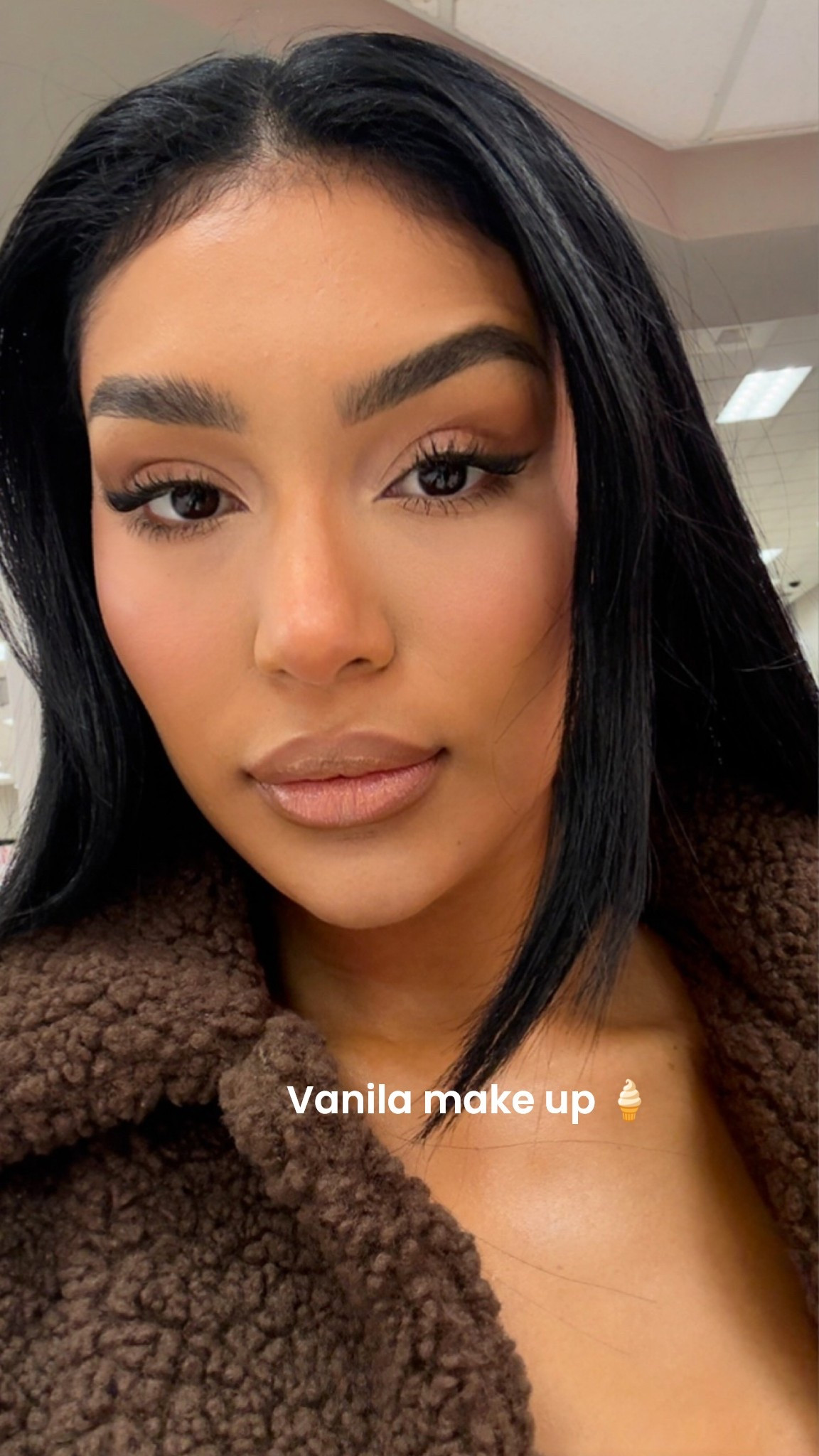 Full name up with just lip tint, no foundation. 

#LTKSeasonal #LTKBeauty #LTKfitnessgoals
