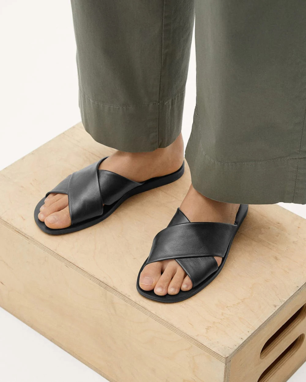 The Day Crossover Sandal | Black | Everlane