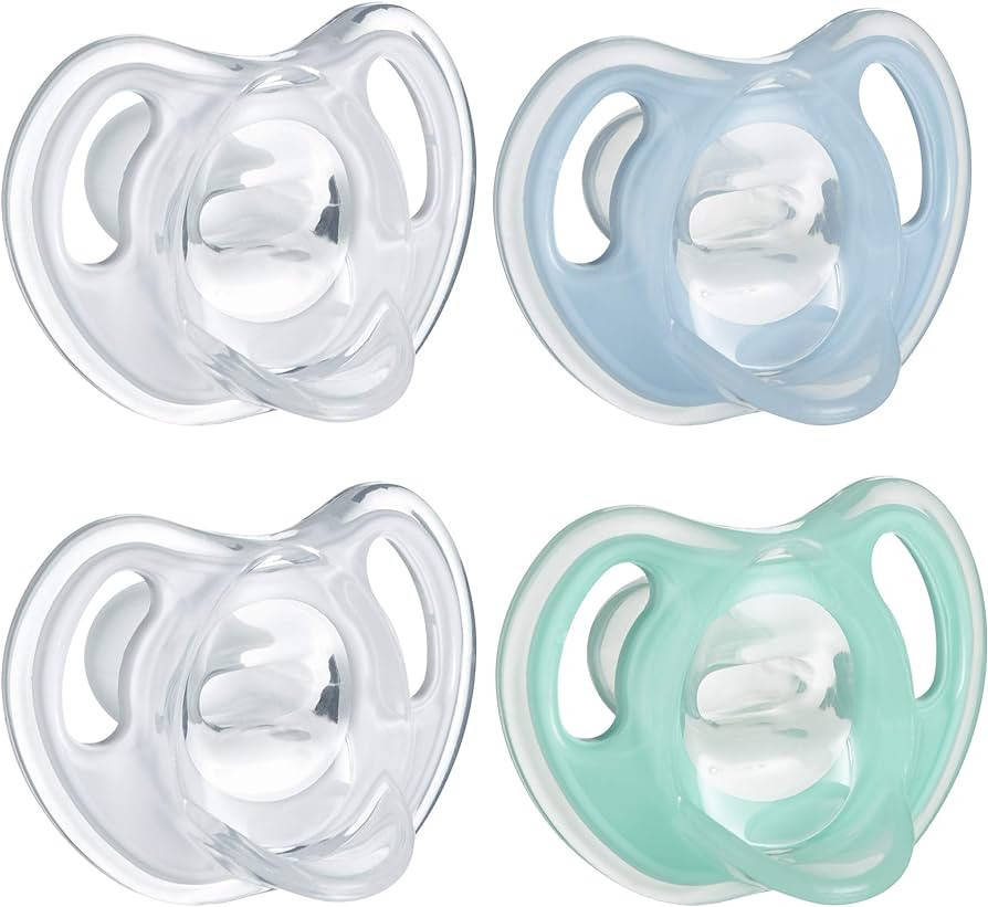 Tommee Tippee Ultra-Light Silicone Pacifier, Symmetrical One-Piece Design, BPA-Free Silicone Bink... | Amazon (US)
