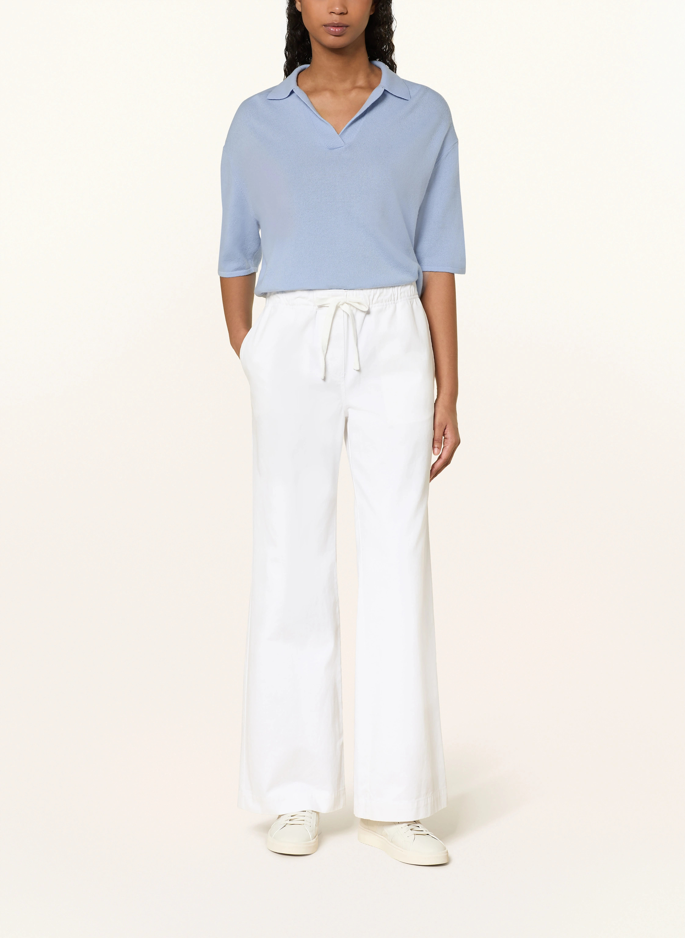 Juvia Strickshirt REA in hellblau | Breuninger (DACH)