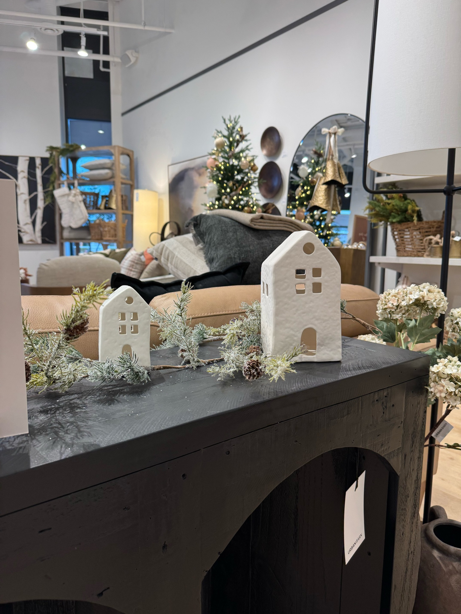 These ceramic houses 🤌🏼

#LTKcanada #LTKwinter