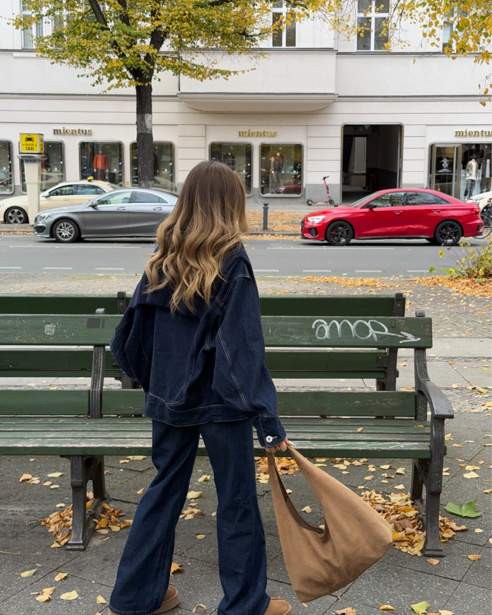 dark denim look 💙🧸 

#LTKstyletip #LTKautumn #LTKpetite